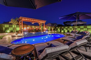 Pool - 7BR/4BATH Getaway w/Arcade Room, HEATED Pool, Billiards, Hot Tub & Mini Golf (Peoria)