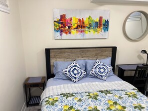 1 bedroom, WiFi, bed sheets