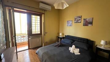 2 bedrooms, in-room safe, iron/ironing board, travel cot