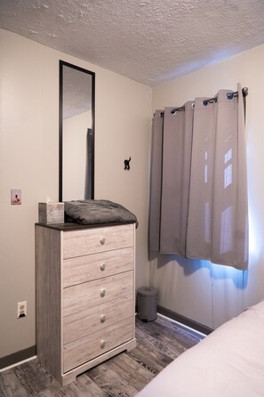 3 soverom, wi-fi (inkludert) og sengetøy