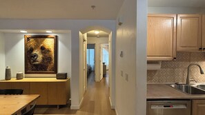 Interior - 2 Bedroom Townhome with King Bed and  Private Hot Tub in the Heart of Whistler (Whistler)
