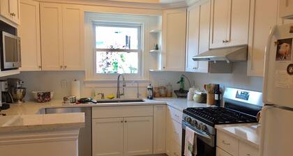 Charming 3-bedroom house in West Petaluma