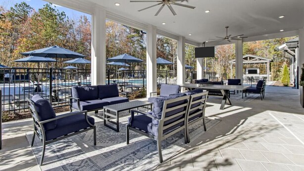 Unclassified image, 1 of 13, button - It's a cozy condo in the city! (Lithia Springs)