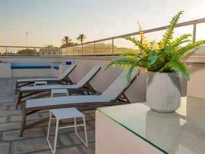 Property grounds - Apartment 'Apt 5' with Shared Terrace, Wi-Fi and Air Conditioning (Otranto)