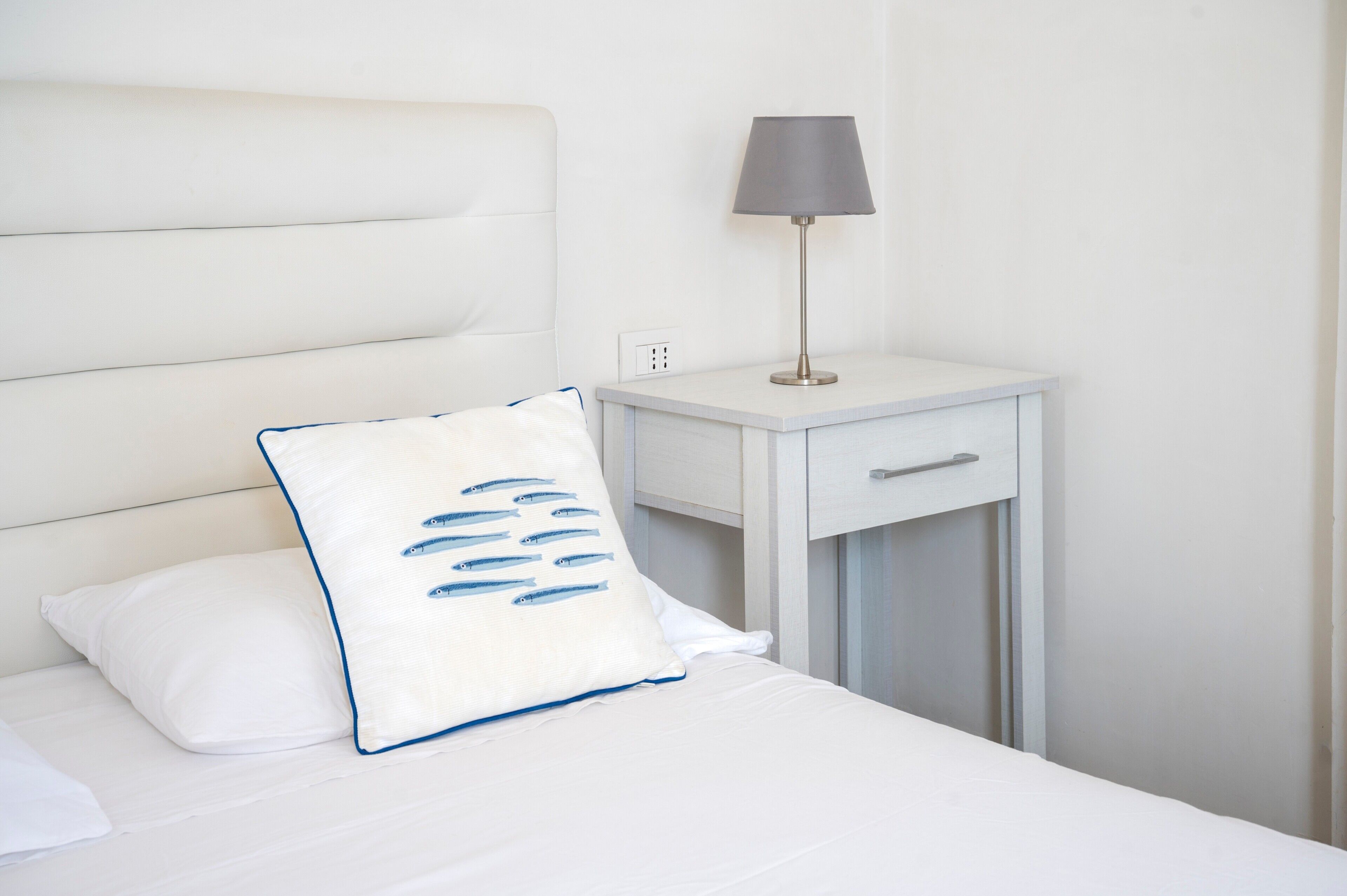 1 camera, Wi-Fi gratuito, lenzuola