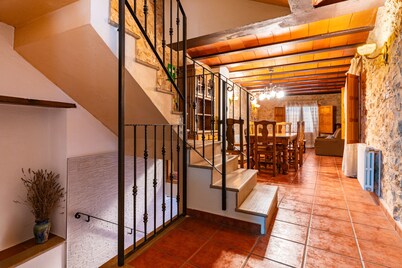 Country House 'Virginia' with Mountain View and Balcony