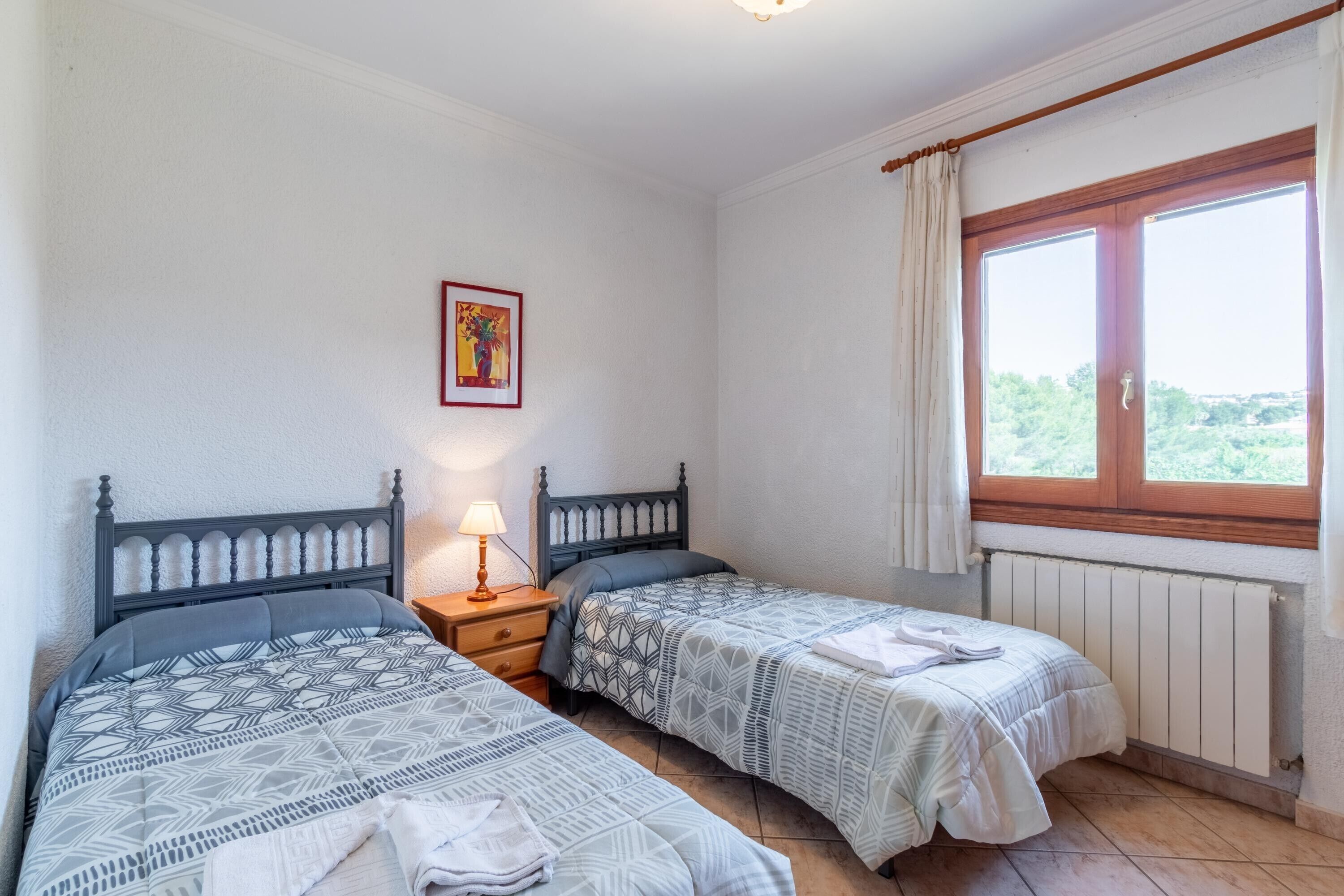 5 Schlafzimmer, Bügeleisen/Bügelbrett, kostenloses WLAN, Bettwäsche