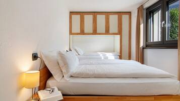 1 chambre, fer et planche Ă repasser, Wi-Fi gratuit, draps fournis