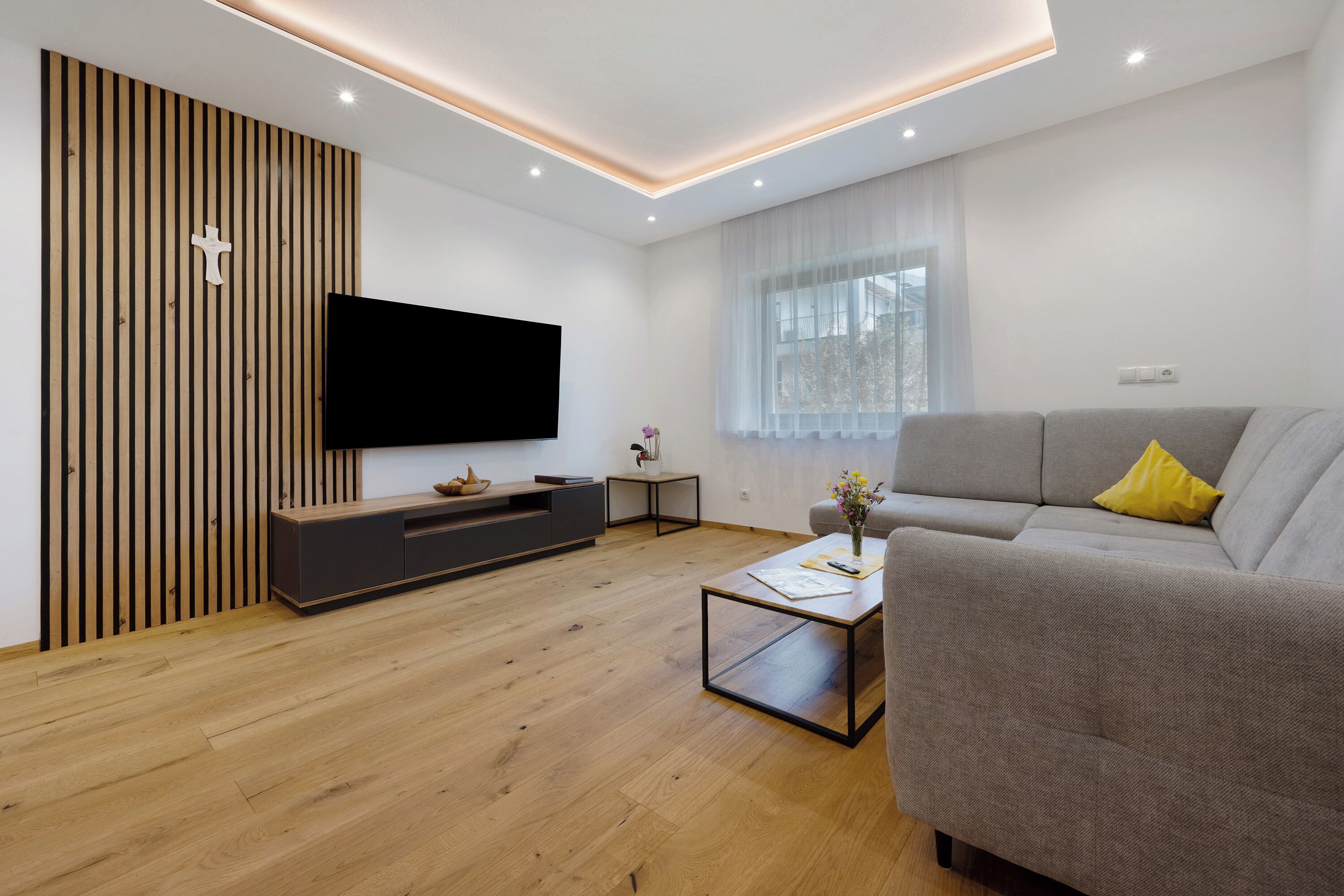 Télévision, table de tennis de table