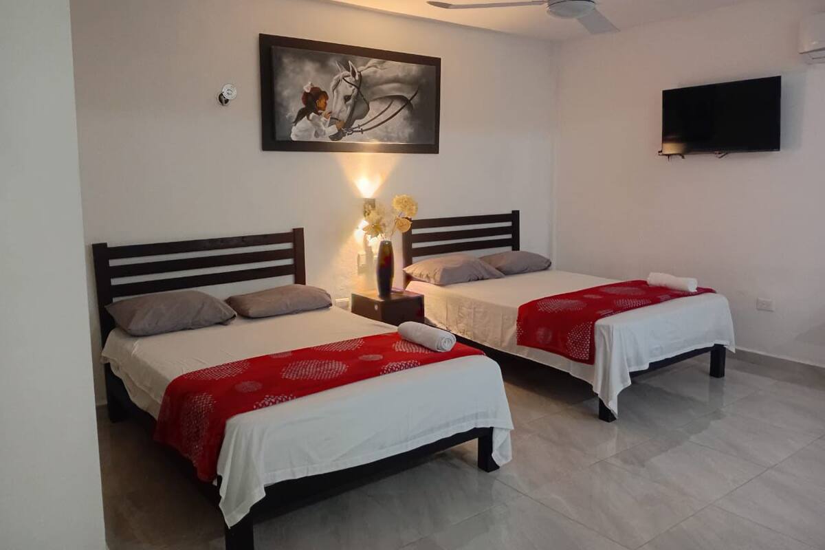 Habitación estándar doble | Escritorio, wifi gratis, ropa de cama