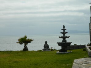 Property grounds - Charming 2-bedroom house with WiFi in San Antonio del Mar (San Antonio del Mar)