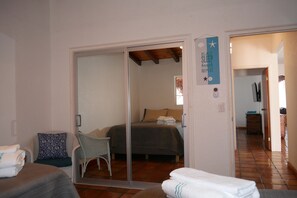 2 habitaciones, wifi y ropa de cama 