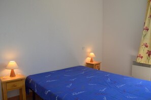 2 bedrooms