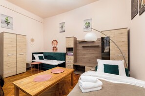 Strykejern/-brett, wi-fi og sengetøy