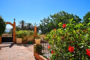 Property grounds - Ref: 263 Apartment with sea views on second line beach in Torreblanca (Fuengirola)