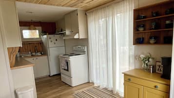 Microwave, oven, stovetop