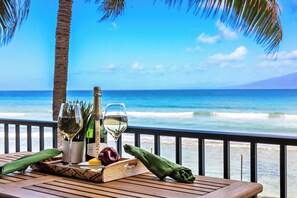 Property grounds - New Listing! Contemporary corner unit at Papakea (Lahaina)