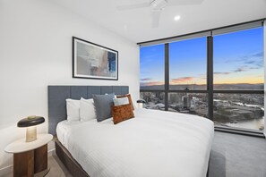 Ropa de cama de alta calidad, tabla de planchar con plancha, wifi gratis