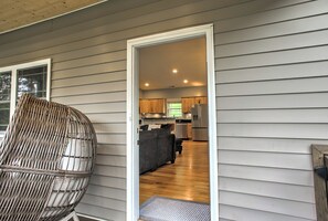 Interior - Country Road Retreat: A Cozy, Pet-Friendly Stay Near Asheville with a Hot Tub & Fireplace (Weaverville)