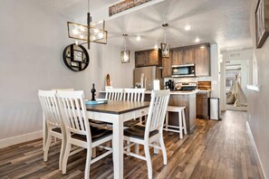 Dining - Adjacent Escapes McCall Idaho: 2 side by side Townhouses! (McCall)