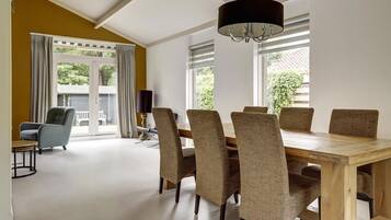 Dineren