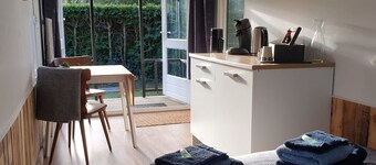 Pipowagen Bed bij Bos in Putten