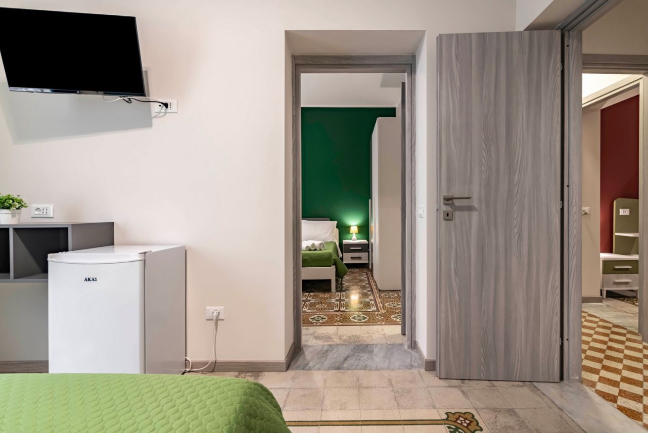 3 bedrooms, desk, iron/ironing board, WiFi