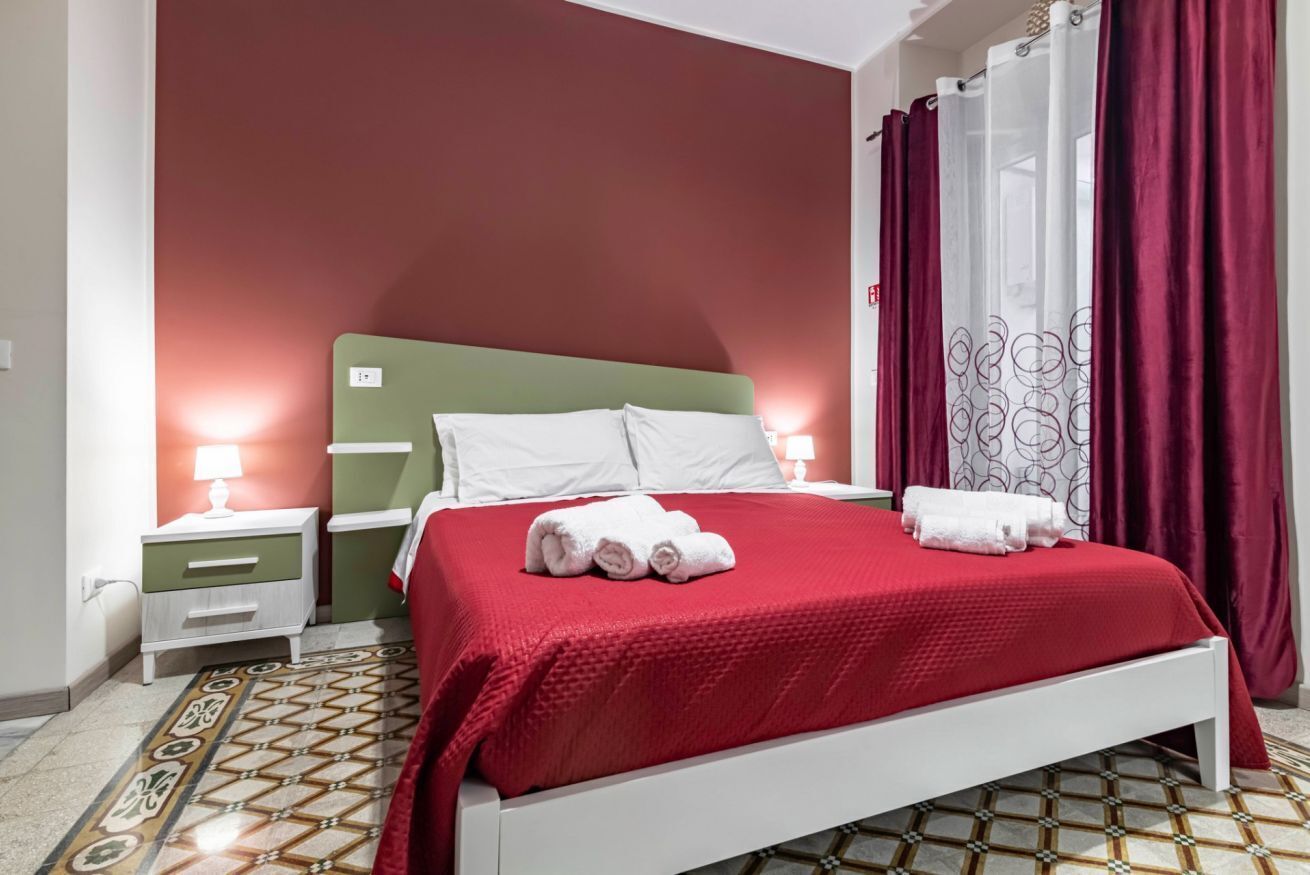 3 多间卧室、熨斗/熨衣板、WiFi、床单