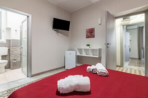 3 chambres, bureau, fer et planche à repasser, Wi-Fi