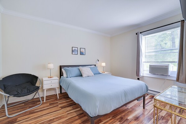 3 bedrooms, desk, free WiFi, bed sheets