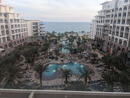 ONLY Lazy River in San Jose del Cabo! Villa la Valencia 1 bed-2 bath Elite room!