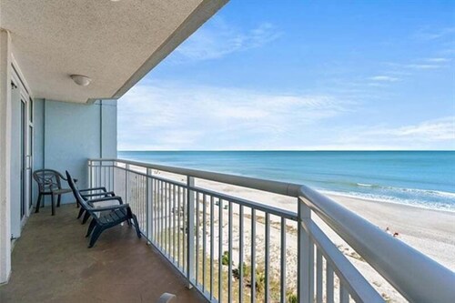 Direct Ocean Front Condo, Corner Unit, Balconies