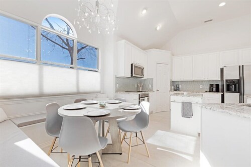 Walk to the Rockwall Harbor from this 3-bedroom 2 bath 1 Story home in Rockwall.