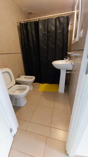 風筒、坐浴桶、提供毛巾、番梘