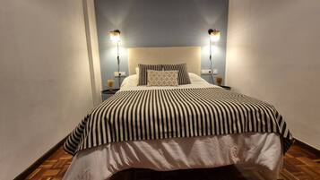 1 chambre, fer et planche à repasser, Wi-Fi gratuit, draps fournis