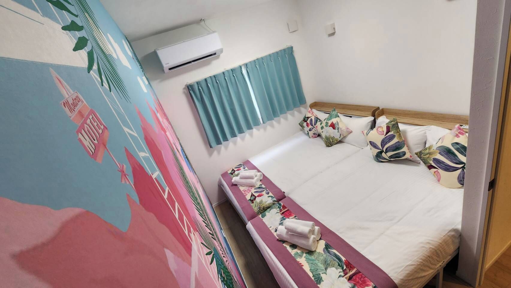 3 bedrooms, iron/ironing board, WiFi (free)