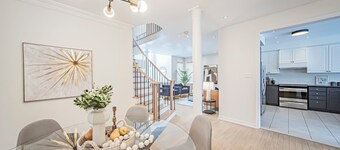 Newly renovated 2-story house with 5 bed rooms and 4 washrooms