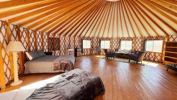 2 quartos, Wi-Fi de cortesia, roupa de cama