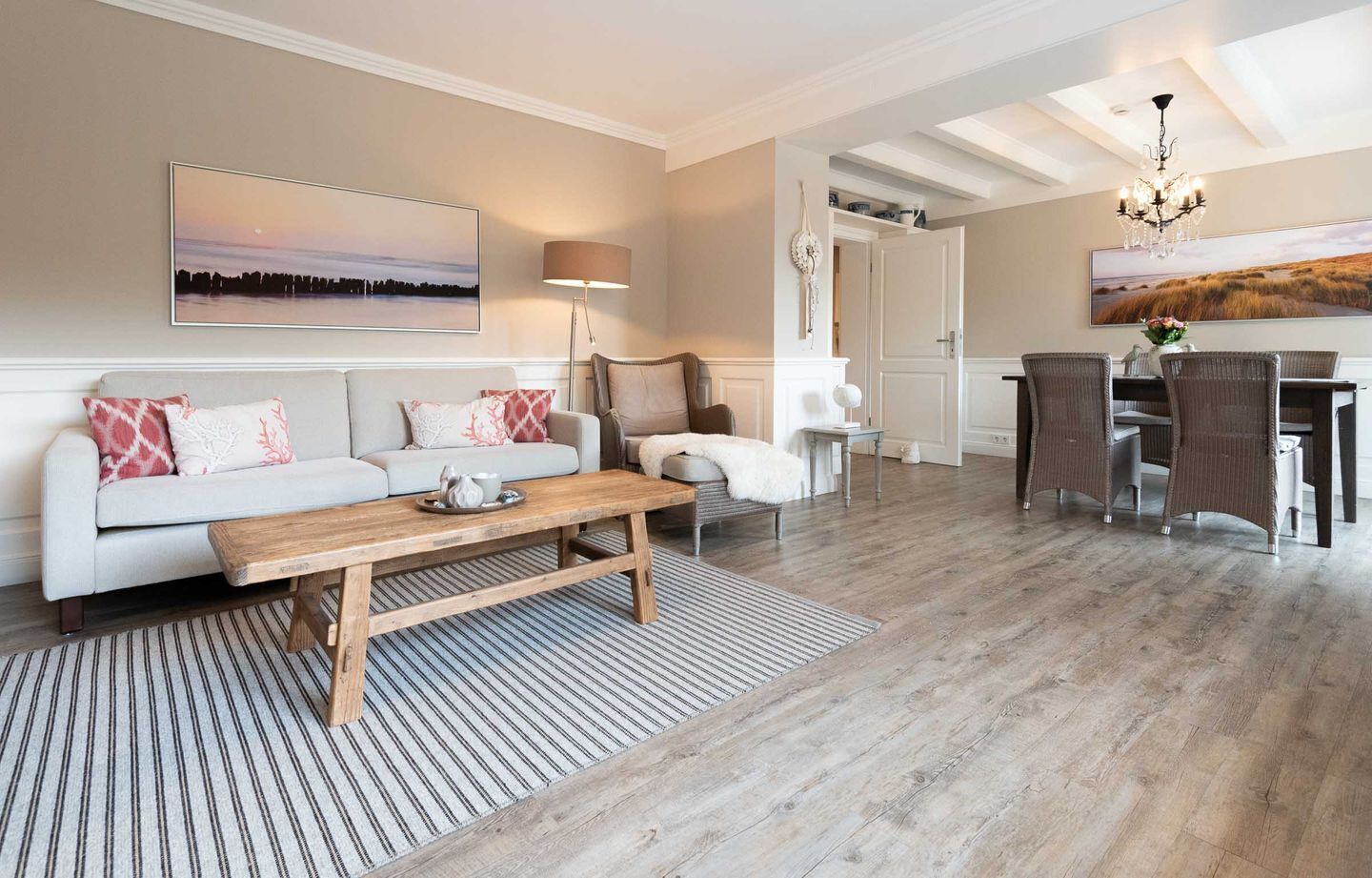 TV, fireplace, stereo