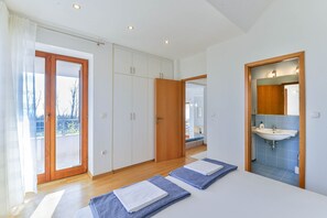 5 chambres, fer et planche Ă repasser, Wi-Fi gratuit, draps fournis