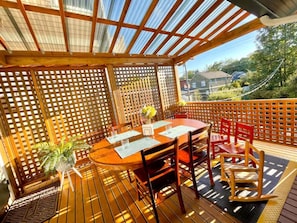 Terrace/patio - Anne Haven Spacious Retreat DT Seattle (Seattle)