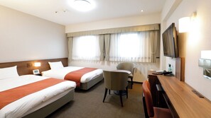 1 soverom, skrivebord, strykejern/-brett og wi-fi (inkludert)