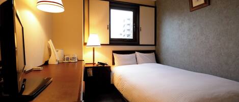 1 dormitori, escriptori, wifi gratuïta i roba de llit