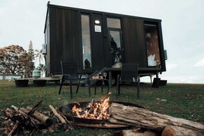 Property grounds - Two-Ki by Tiny Away S (Rainbow Flat)