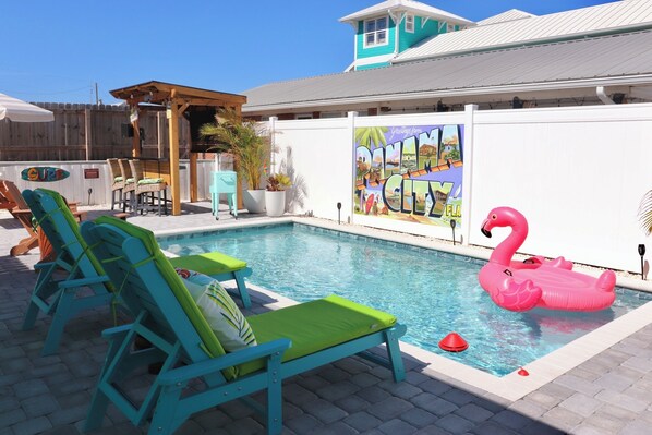 Outdoor pool, a heated pool