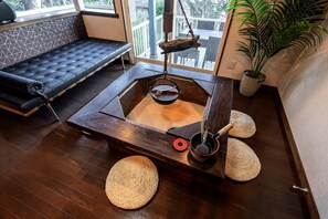 Interior - A panoramic view of the Moon Road from the Amagi M / Kamo-gun Shizuoka (Kamo-gun)