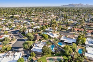 Exterior - Scottsdale Oasis: Pool & Outdoor Fun 4/Bed; 3/Bath (Scottsdale)