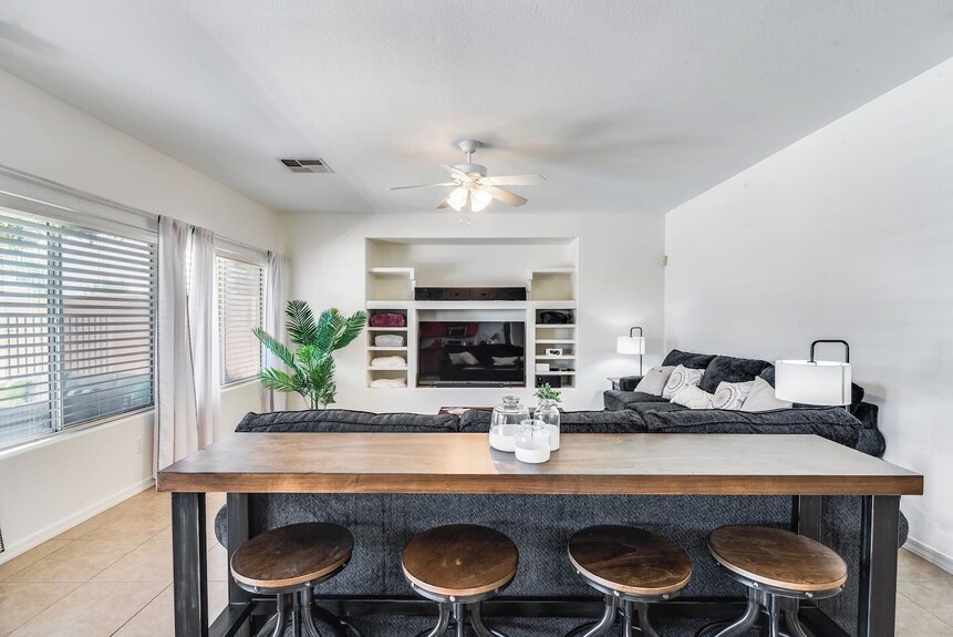 Peoria Home With Heated Pool + Hot Tub - Peoria, AZ