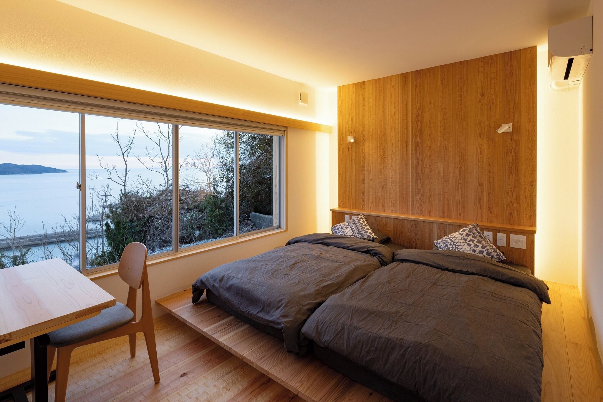 5 chambres, bureau, Wi-Fi gratuit, draps fournis