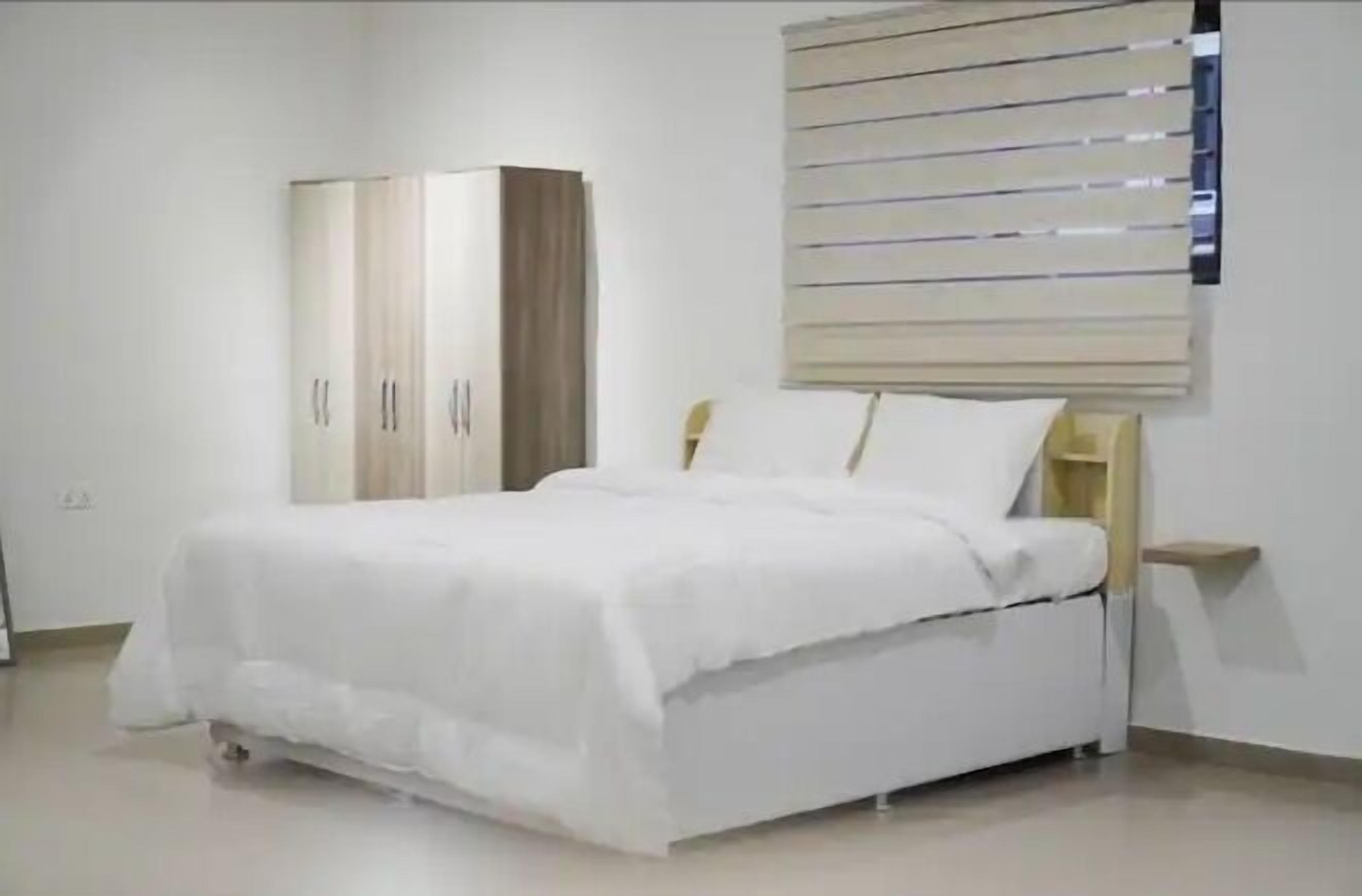 Deluxe Studio | Iron/ironing board, free WiFi